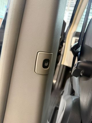 Chrysler Grand Voyager Limited 2.8 CRD Entretenimiento