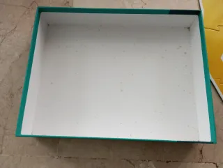 Caja con 6 puzzles Djeco