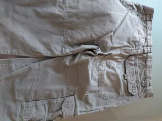 Pantalón de montaña cargo verde