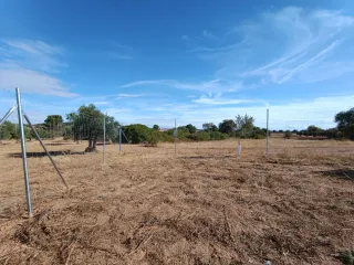 TERRENO RUSTICO CON CARAVANA