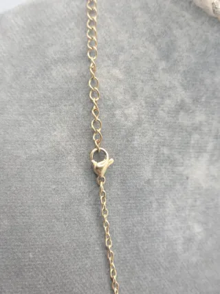 Collar Dado Suerte Acero Quirúrgico Chapado