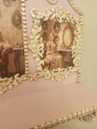 Estante expositor con balda y ganchos camafeos