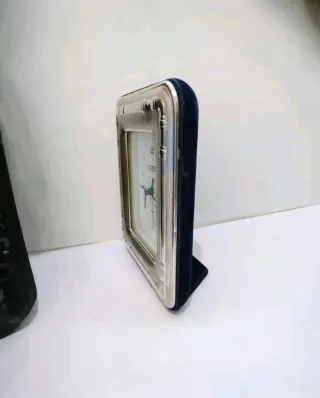 Orologio da tavolo Oliver in argento