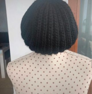 Lote 2 cappelli in lana beige e nero