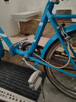 Bicicleta azul vintage