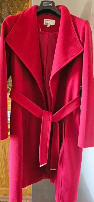 Friends Like These cappotto rosso nuovo