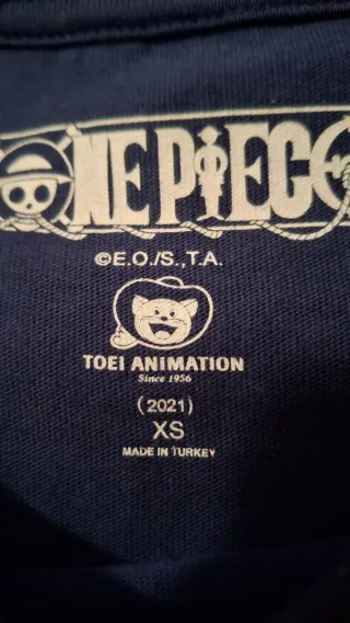 Camiseta One Piece azul ácido