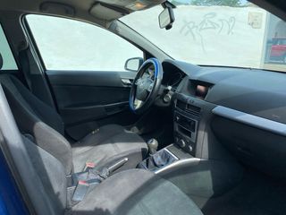 Opel Astra 2005