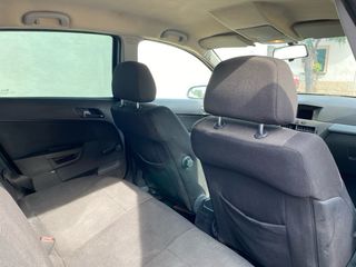 Opel Astra 2005