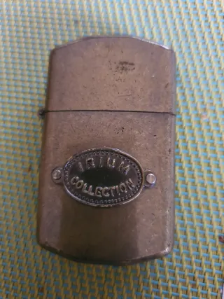 Mechero de gasolina Iridium Collection