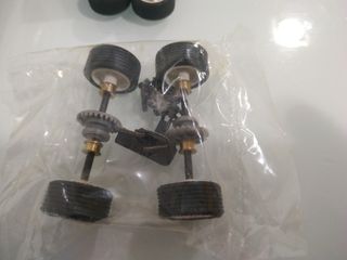 Chasis y ruedas Scalextric