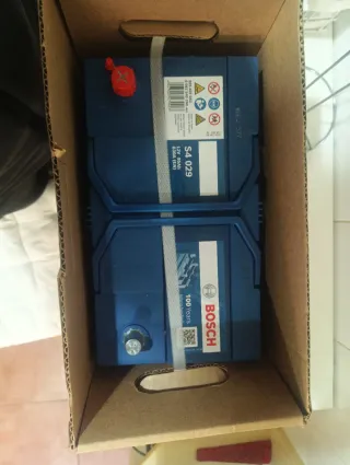 Batería Bosch S4 12V 95Ah 830A