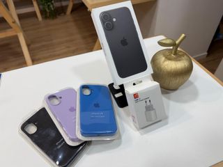 iPhone 16 Negro Titanio Nuevo