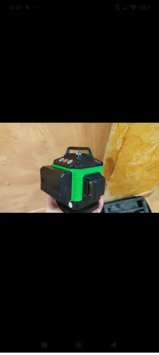 Nivel Láser profesional 360° 16 Líneas 2 Baterías