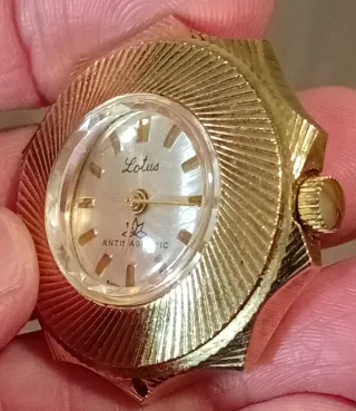 Reloj de colgante-pulsera manual