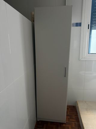 Armario alto blanco