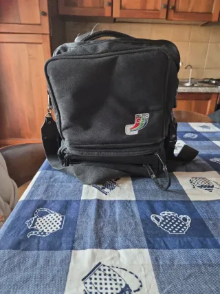 Borsa tracolla uomo imbottita con tasche