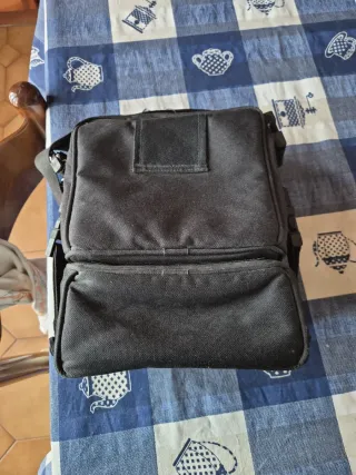 Borsa tracolla uomo imbottita con tasche