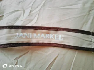 Paraguas beige plegable poco uso