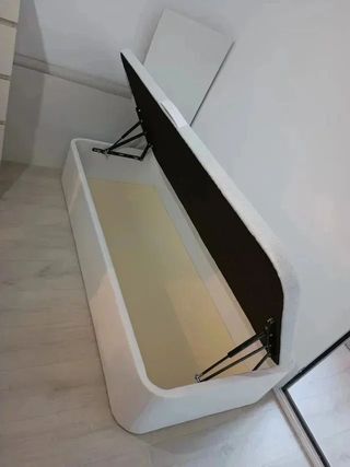 Canape abatible madera, base tapizada y colchones