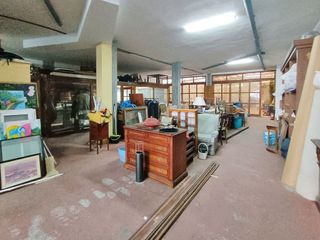 Local comercial en venta en Betanzos