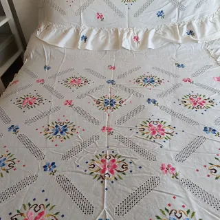 Colcha Lagarterana Cama 1.35cm