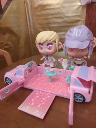 Trotties Emma, Lucy y limusina rosa