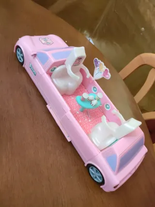 Trotties Emma, Lucy y limusina rosa