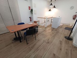 Local comercial en alquiler en Universidad San Francisco en Zaragoza