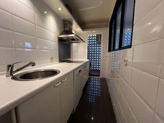 Piso en alquiler en Apóstol Santiago en Madrid