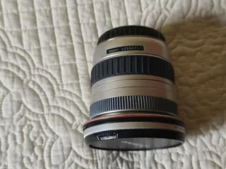 Cámara Canon EOS 5 + 2 objetivos Cosina