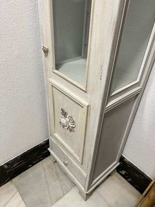 Vitrina alta madera y cristal