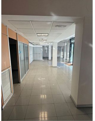 Local comercial en venta en Valderas - Los Castillos en Alcorcón