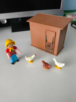 Gallinero Playmobil con figuras