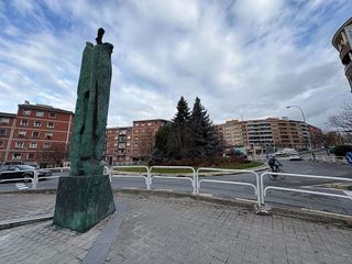 Garaje en venta en Milagrosa en Pamplona