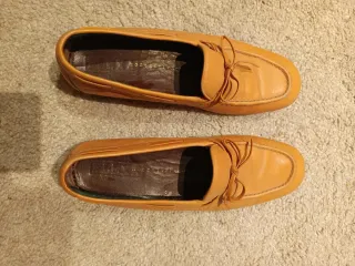 Zapatos italianos de piel naranja T38
