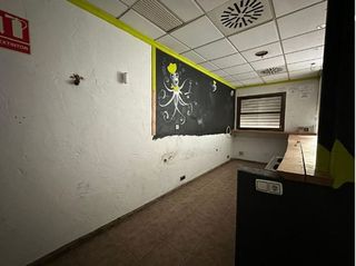 Local comercial en venta en Rafelbuñol/Rafelbunyol