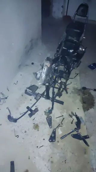 Amortiguadores y distribuidor moto jinlun 125