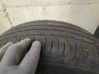 2 Gomme Estive Continental 225/60 R18 V XL