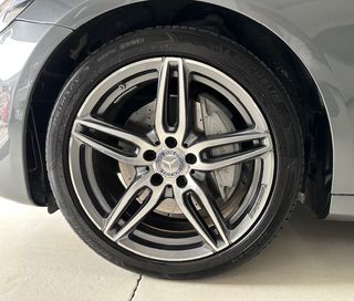 Mercedes-Benz Clase E 220d 194cv AMG “Único dueño”