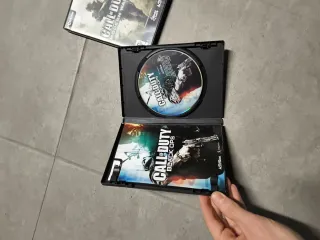 Pacchetto Call of Duty PC: Modern Warfare, Black Ops, 2