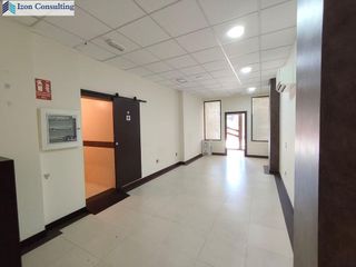 Oficina en venta en Hospital - Parque sur en Albacete