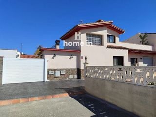 Chalet en venta en Deltebre