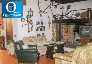 Chalet en alquiler en Aigües