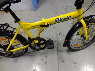 Bicicleta Plegable con pinchazo Moma Bikes
