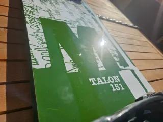 Tabla de Snowboard Verde con Fijaciones