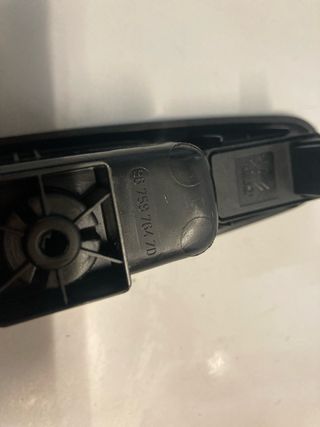 Mando Elevalunas Trasero Derecho Peugeot 5008