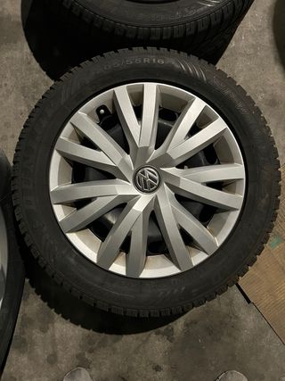 Llantas con neumáticos Volkswagen de 16 pulgadas