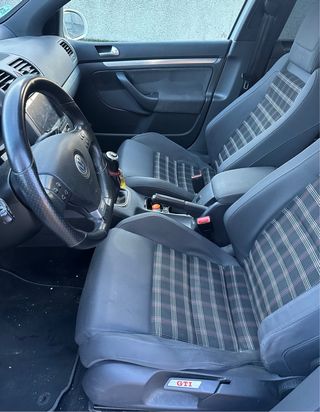 Volkswagen Golf GTI V