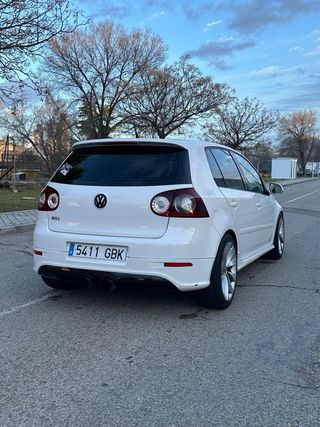 Volkswagen Golf GTI V